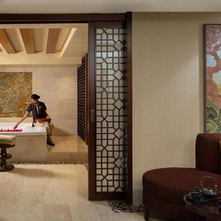 The Ritz - Carlton, Bangalore Eksteriør bilde