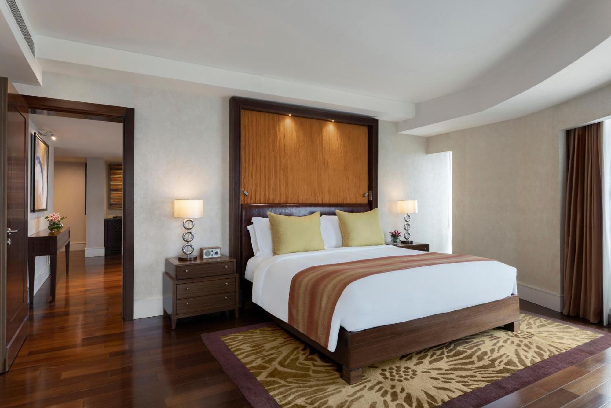 The Ritz - Carlton, Bangalore Eksteriør bilde