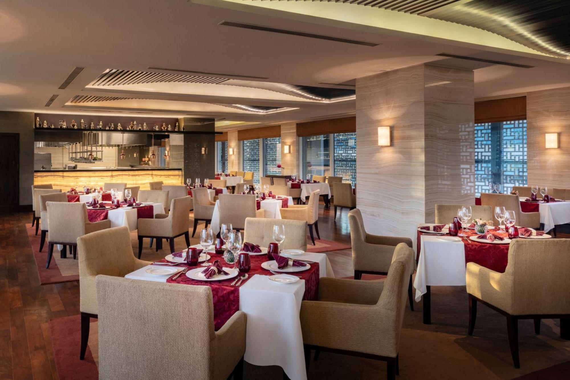 The Ritz - Carlton, Bangalore Eksteriør bilde